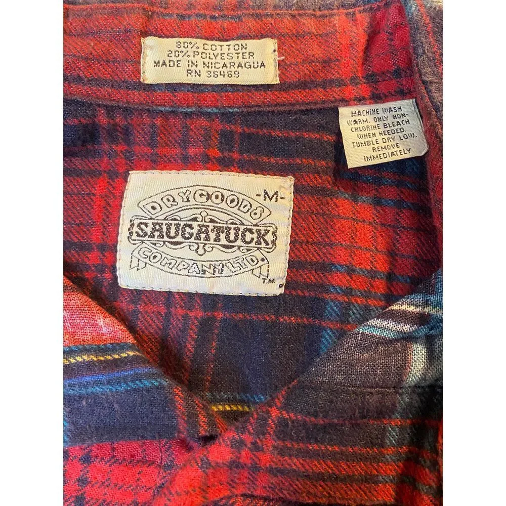 Vtg SAUGATUCK‎ DRY GOODS COMPANY LTD Shirt Mens Medium Red Plaid Flannel
